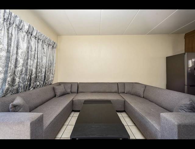 2 BEDROOM APARTMENT RENTED IN RANDPARK RIDGE